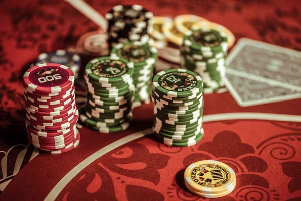 bagong togel app showing live football match odds and betting interface